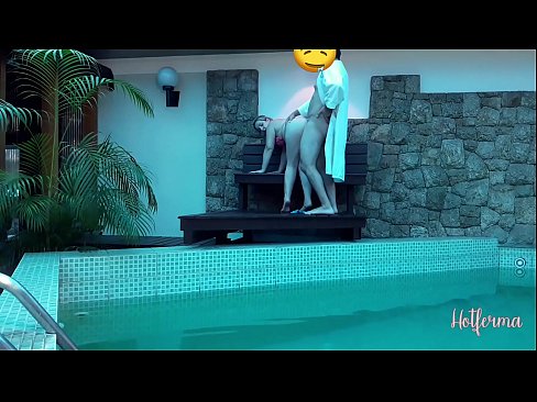 ❤️ Boss uzaicina kalponi uz baseinu, bet nevarēja pretoties karstu ❌ Porno pie mums lv.banglablog.top ☑